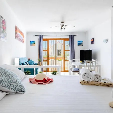 Port Royale Shine And Bright, Heated Pool * لوس كريستيانوس