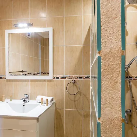 Port Royale Shine And Bright, Heated Pool