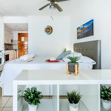 Apartament Port Royale Shine And Bright, Heated Pool