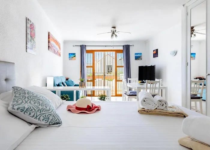 Port Royale Shine And Bright, Heated Pool * Los Cristianos (Tenerife)