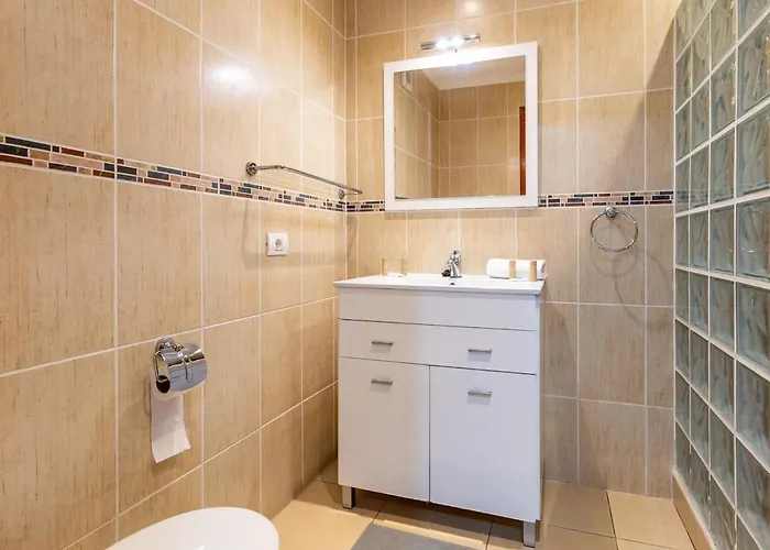 Port Royale Shine And Bright, Heated Pool Лос Кристианос