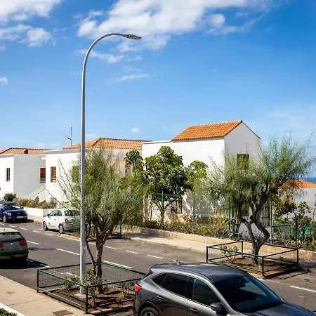 Apartman Port Royale Shine And Bright, Heated Pool Los Cristianos